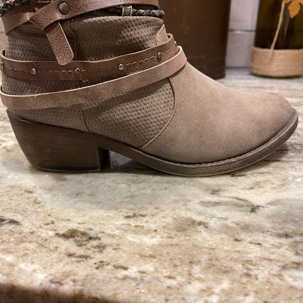 Ankle boots, worn a few time